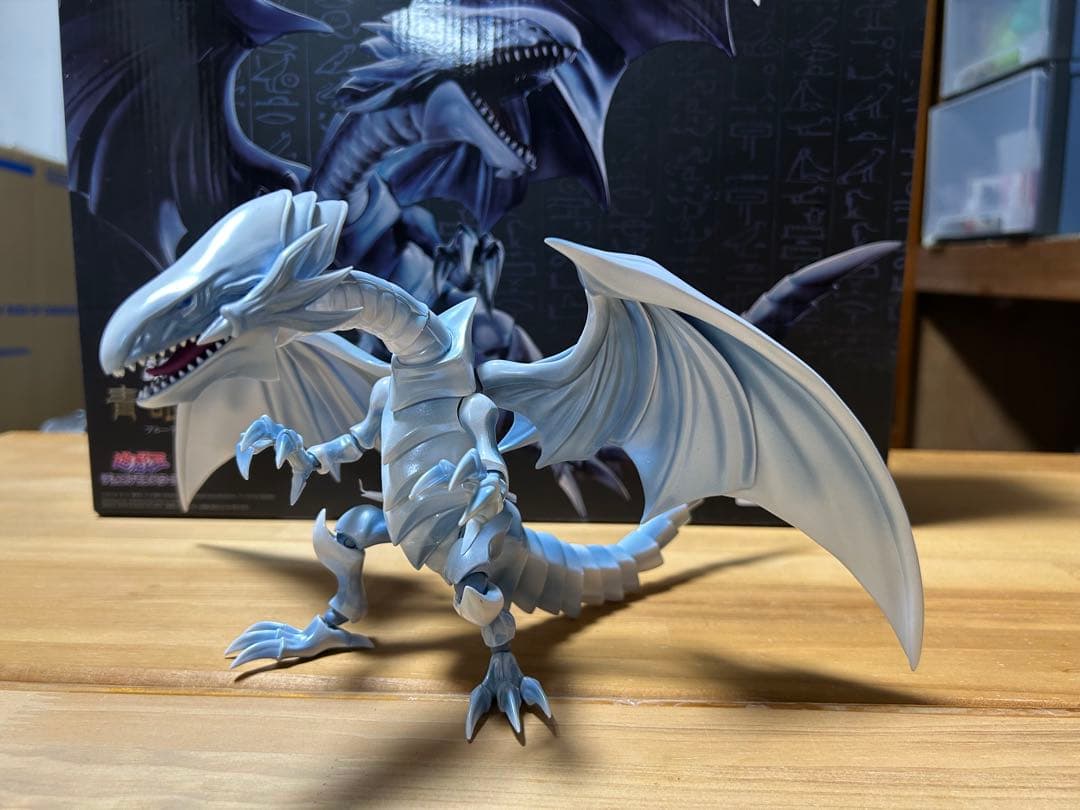 青眼の白龍　モンスターアーツ