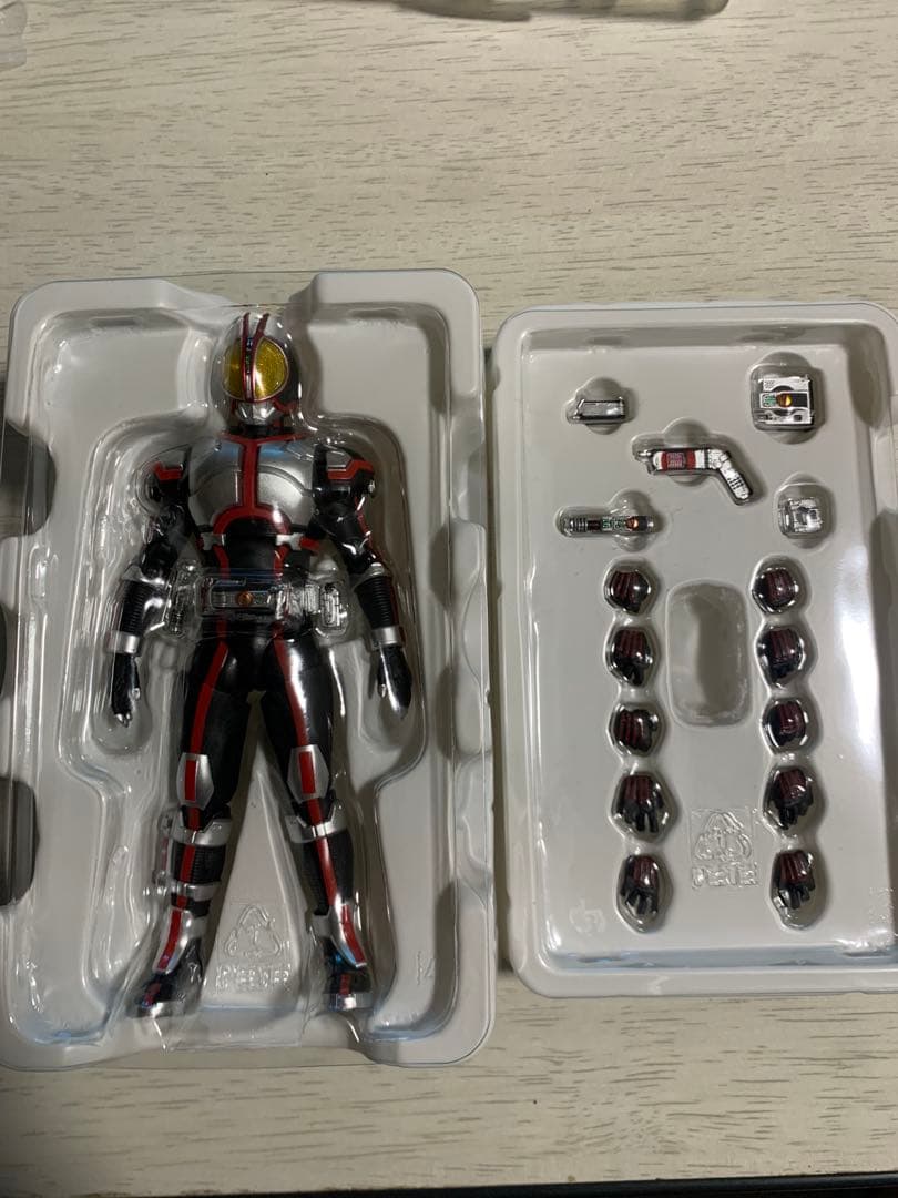 S.H.Figuarts 真骨頂 仮面ライダーファイズ&アクセルフォーム