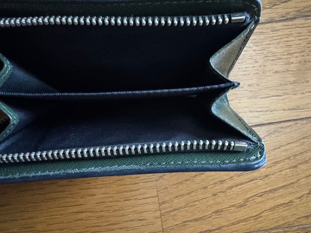 中古　マーケジェイコブス　スヌーピー　ウォレット　財布