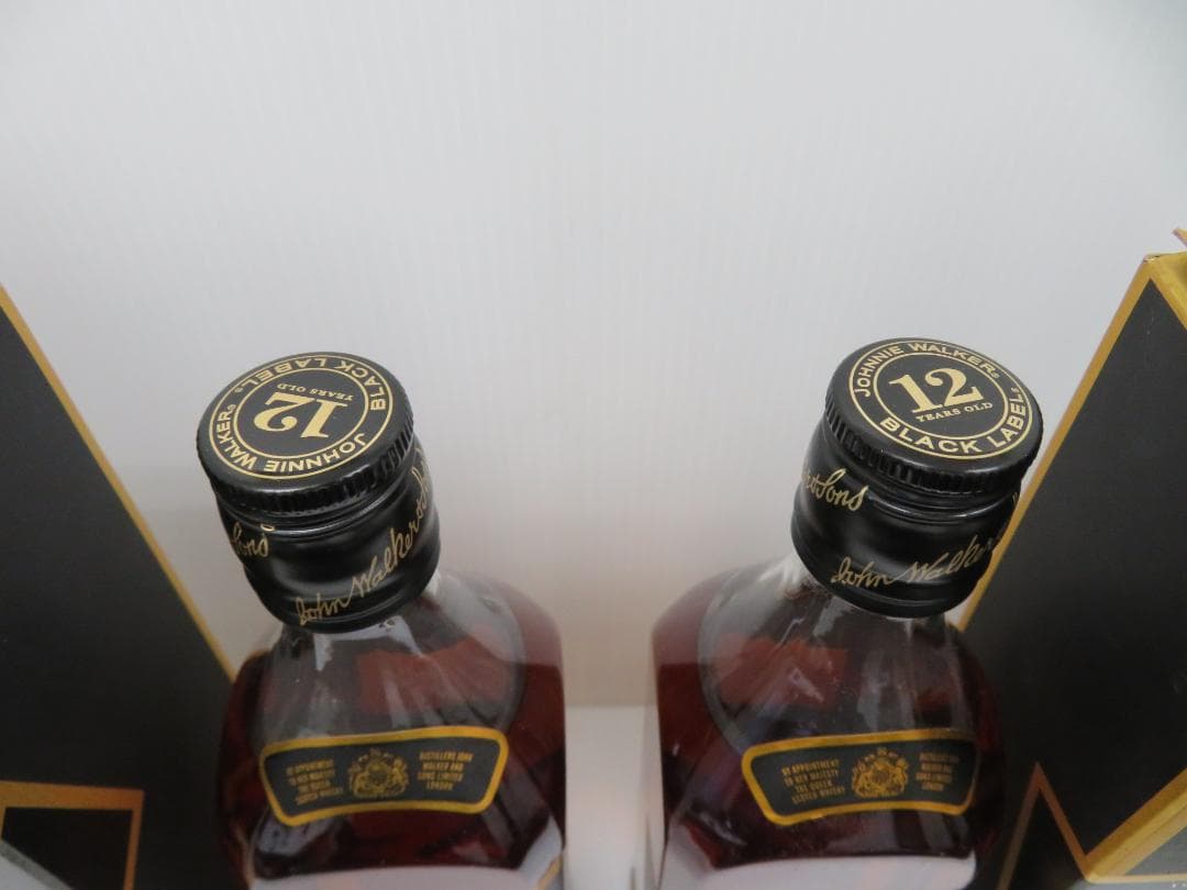 Johnnie Walker Black 12年 2本セット 未開栓 023 - メルカリ