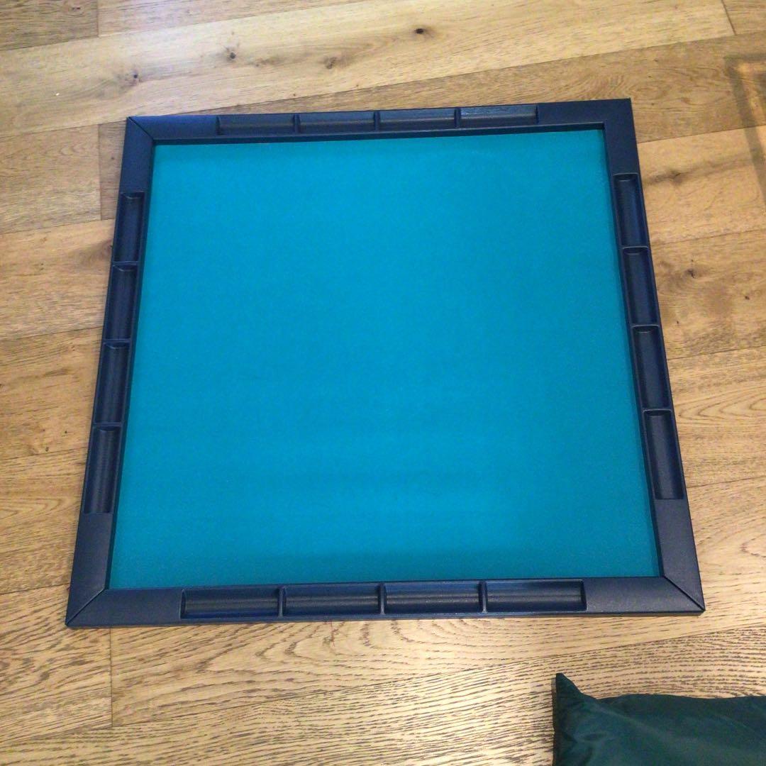 麻雀セット(麻雀牌と組立式麻雀マット)