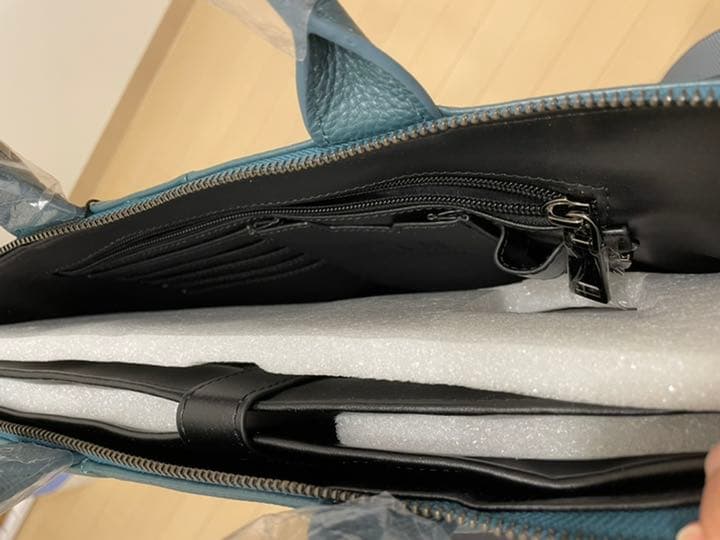 ビジネスレザーバッグ　makuake