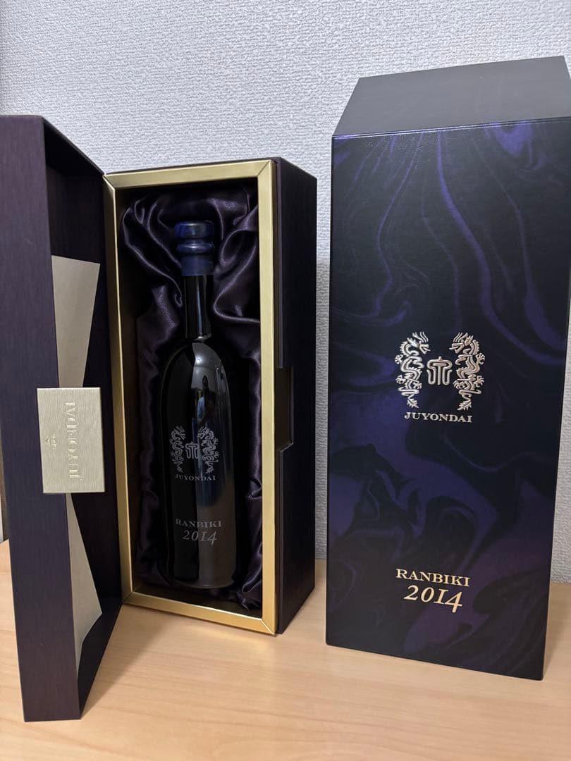 十四代 蘭引酒 楽天市場】焼酎 十四代 蘭引酒（焼酎） 720ml 40°高木酒造 秘伝