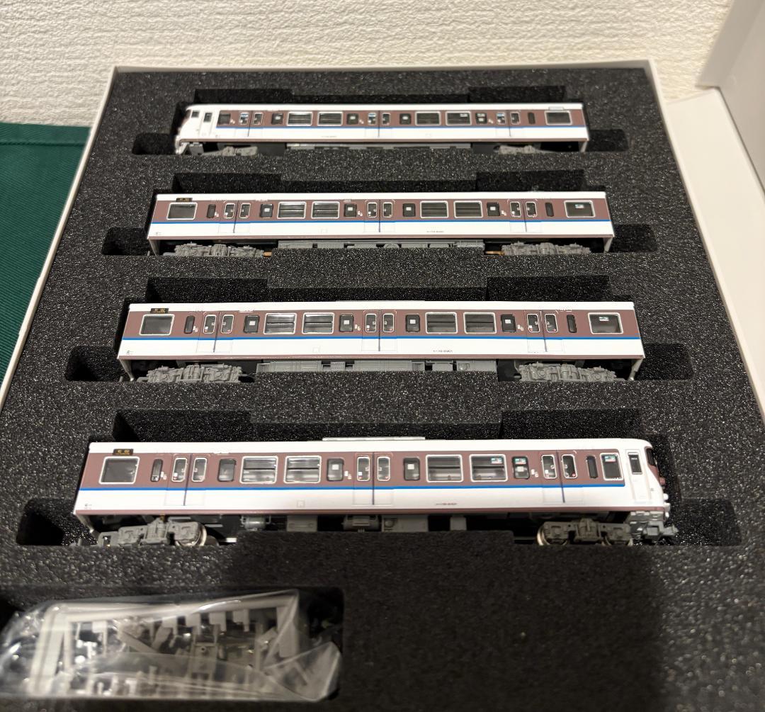 JR115系2000番台 基本4両編成セット(動力付き) [30557]