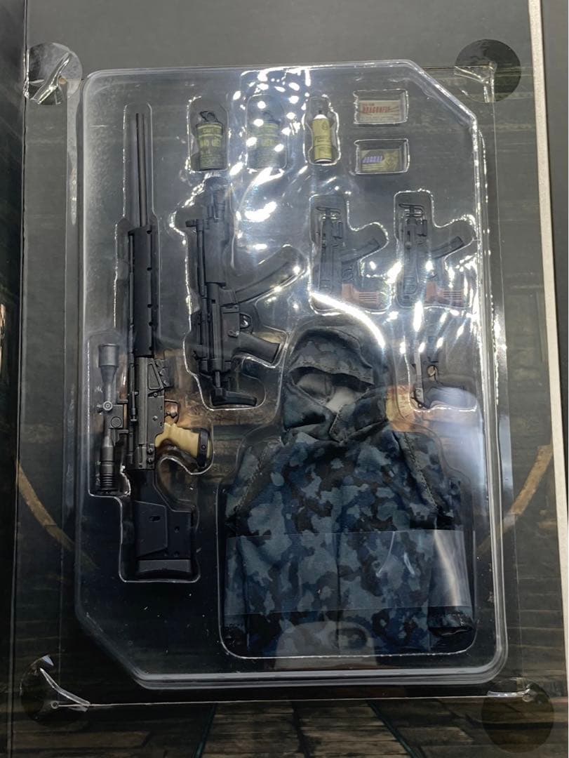 【未開封】 ホットトイズ ジル・バレンタイン 1/6 バトルスーツ版