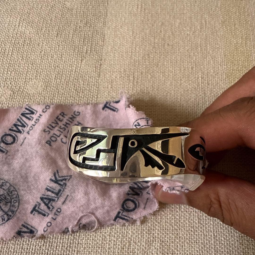 ホピ族Alde Qumyintewa(アルデ・クマインテワ) バングル