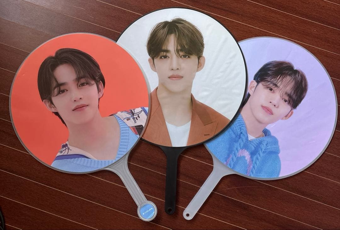 SEVENTEEN セブチ エスクプス うちわ まとめ売りの通販 by ˆ. ̫ .ˆ