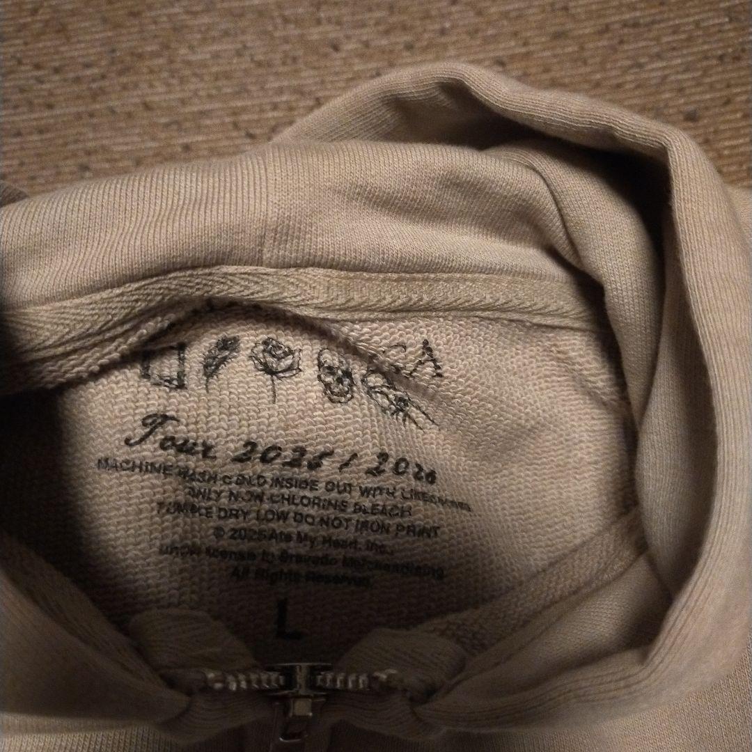 Lady Gaga The MAYHEM ZIP HOODIE L ベージュ Opera Haus Hoodie - Bravado