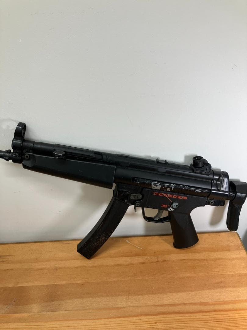 トイガンおまとめ　東京マルイ　MP5　電動ガン　グロック　マガジン付き