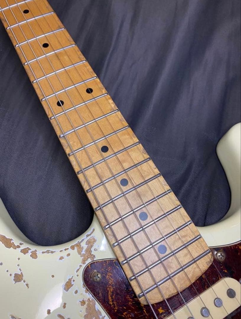 ストラトキャスタータイプ レリック加工