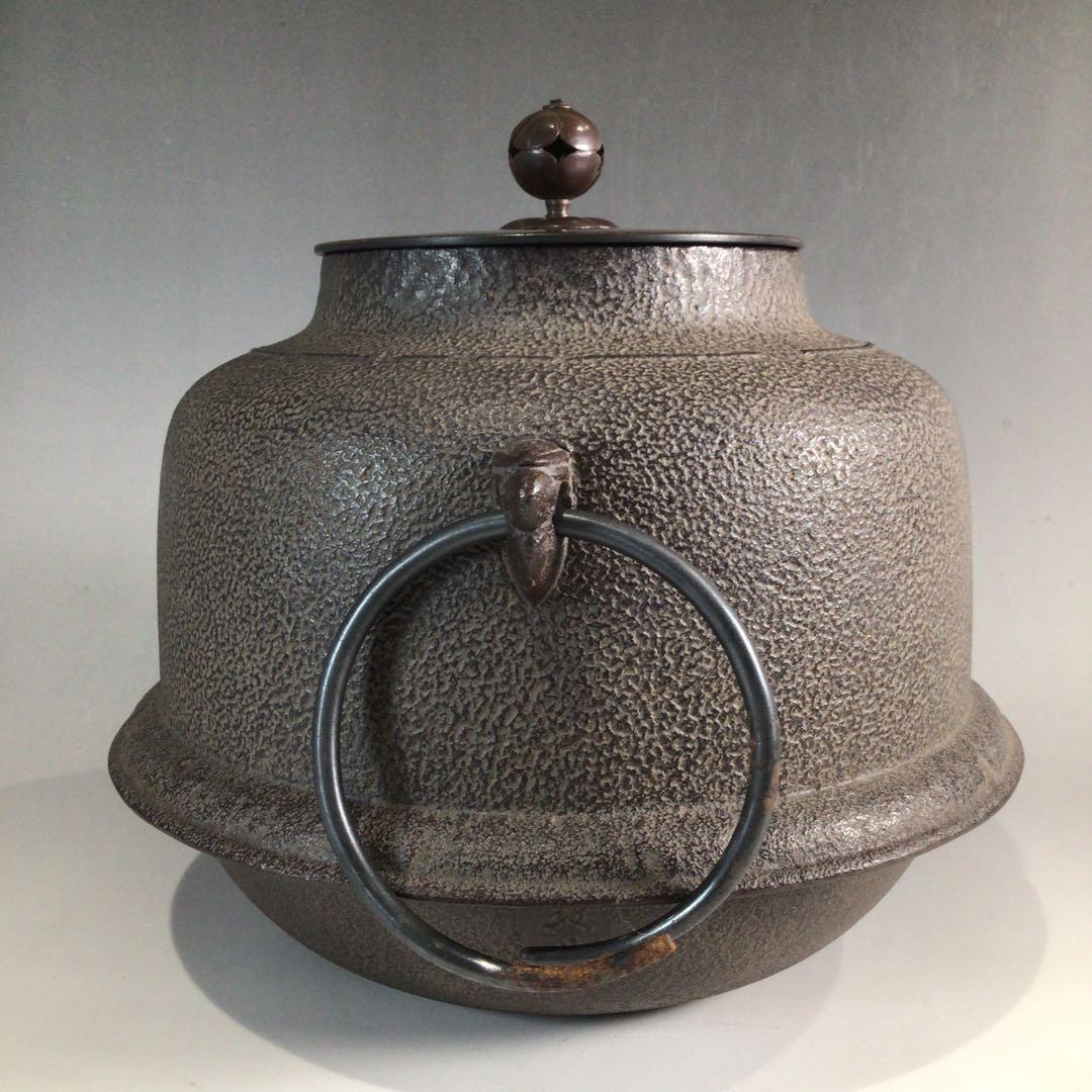 Ｐ５２　茶釜　『人間国宝　高橋敬典造』『真形羽釜』　共箱　茶道具