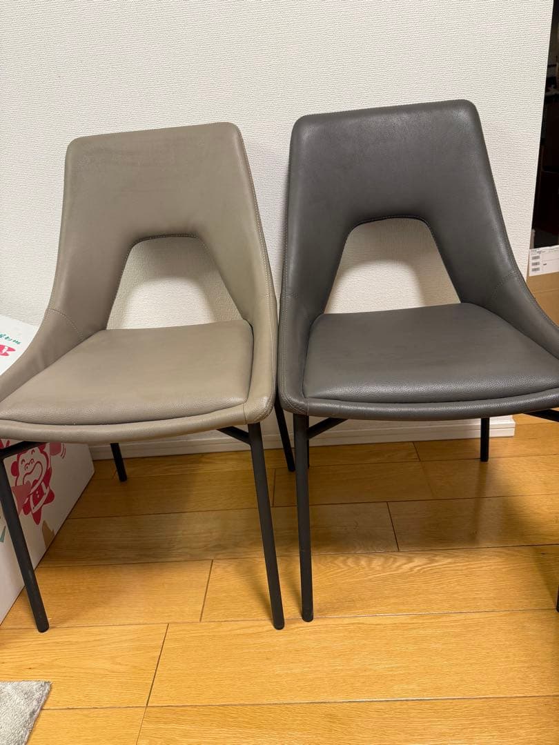 大塚家具　レイラ　テーブルのみ135cm