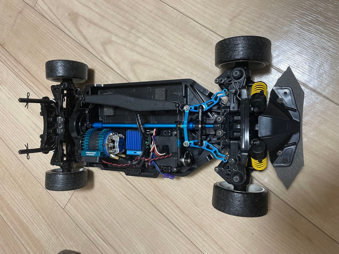 TT02 サーボ　アンプ　モーター　ボディ付き(最終値下げ)