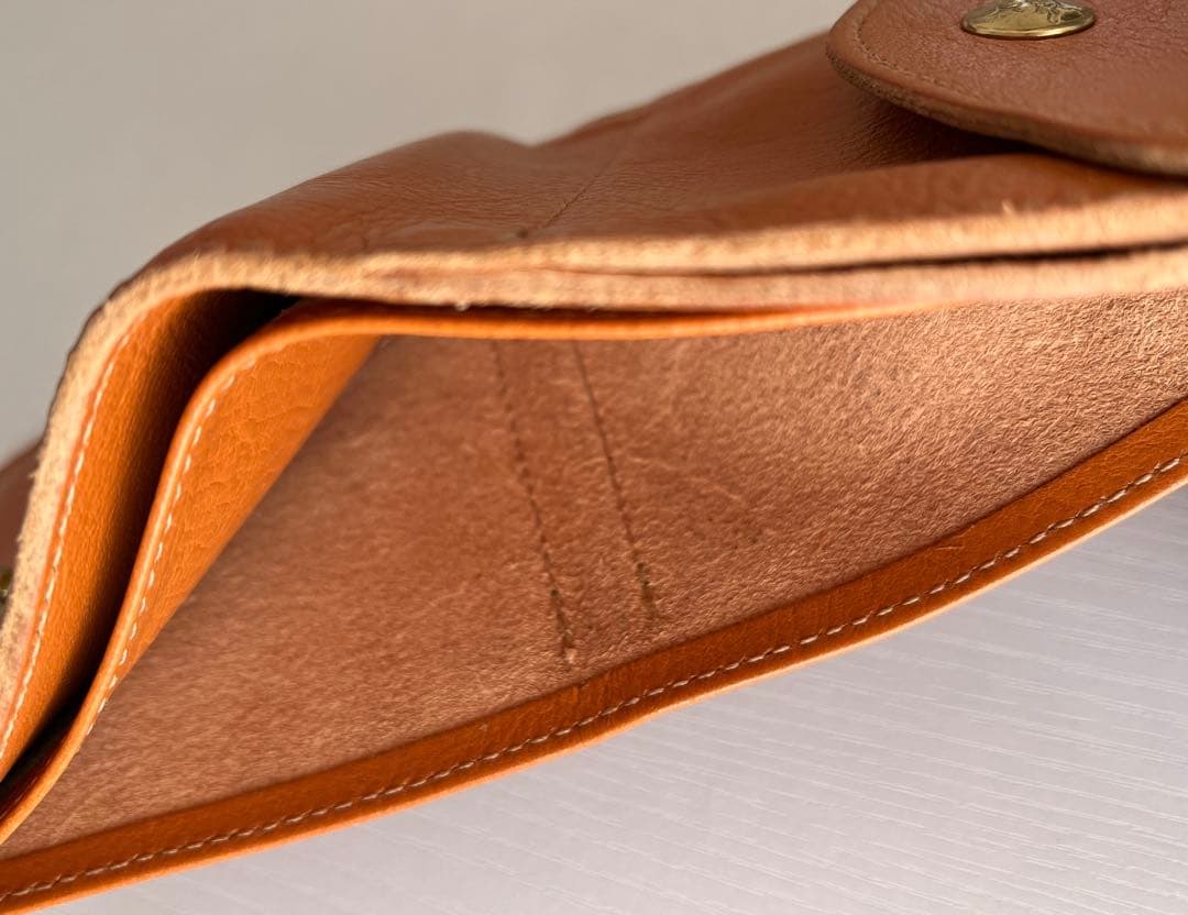 IL BISONTE イルビゾンテ　二つ折り財布 オレンジ