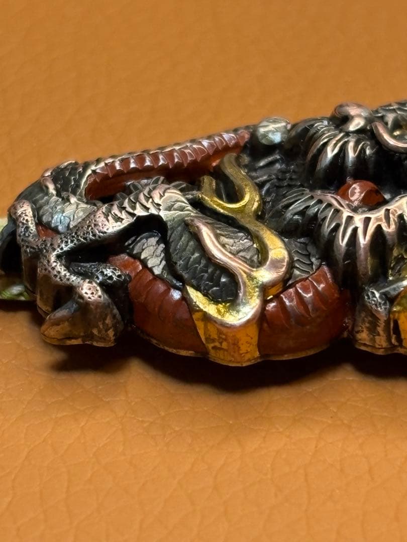時代物　金工 彫金　 龍の帯留め　アンティーク　着物　紐付き　工芸