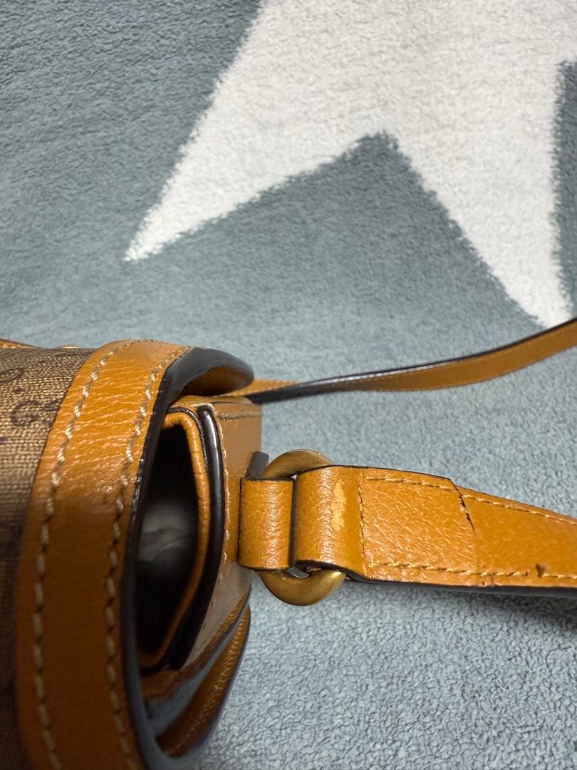 ミッキー　GUCCI