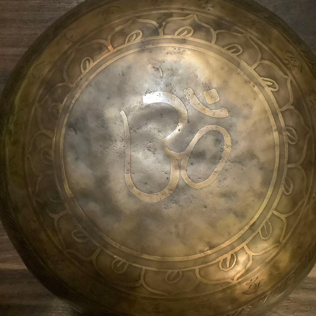 no42 チベット産 シンギングボウル 新品 サイババ 33cm 藤井風 - メルカリ