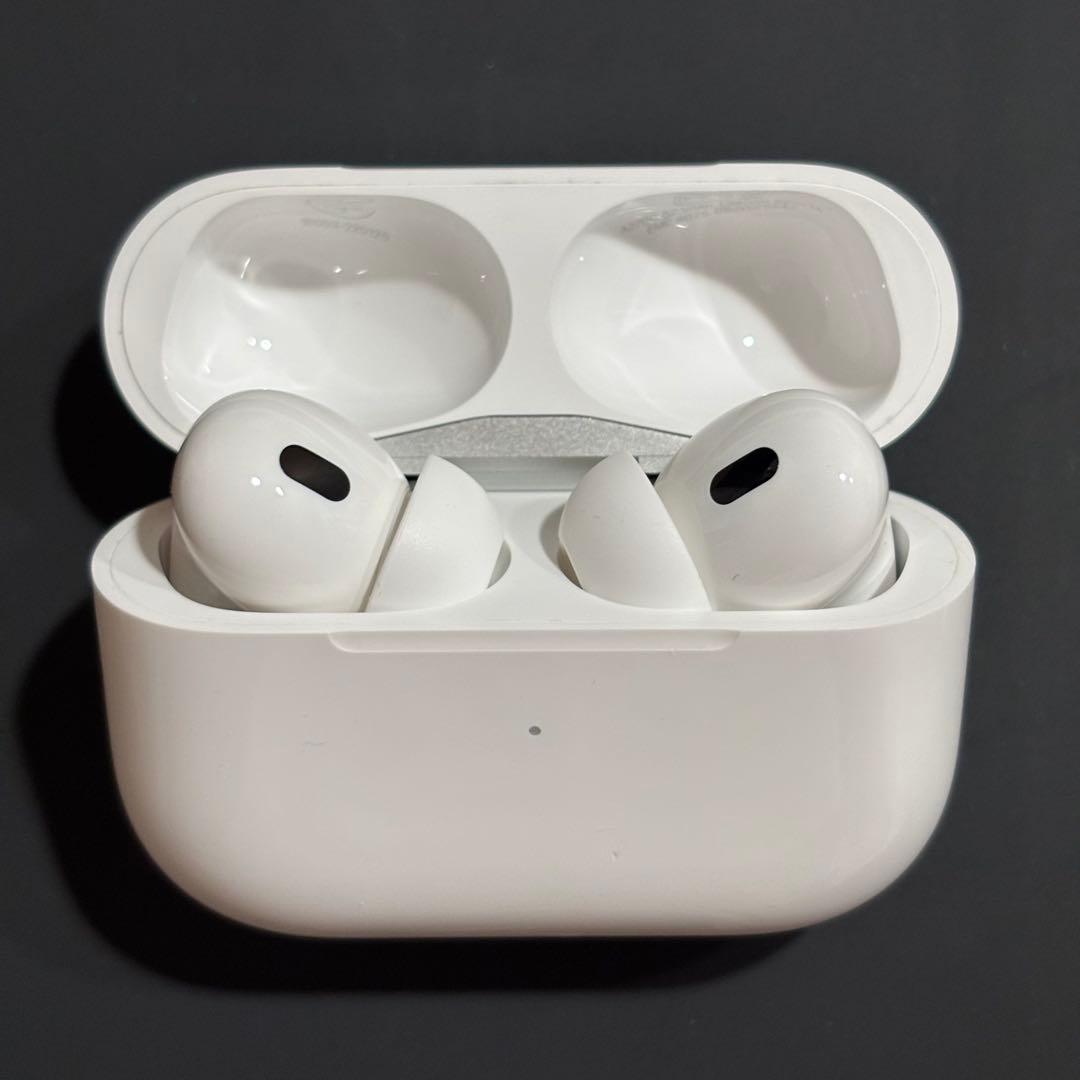 AirPods pro第2世代 APPLE MQD83J/A WHITE Apple AirPods Pro 第2世代