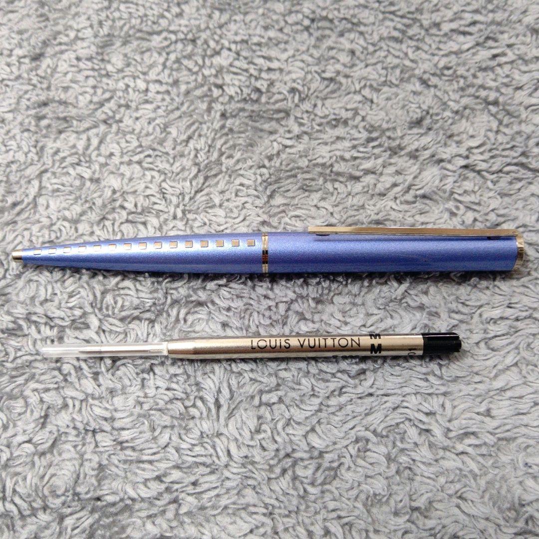 インク新品 ✨️ LOUIS VUITTON ボールペン 水色 ツイスト式