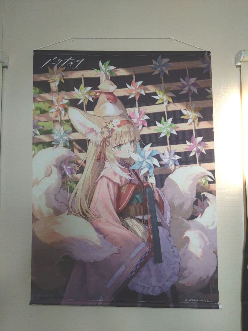 アークナイツ B1タペストリー スズラン 風花と咲く一輪 最 安