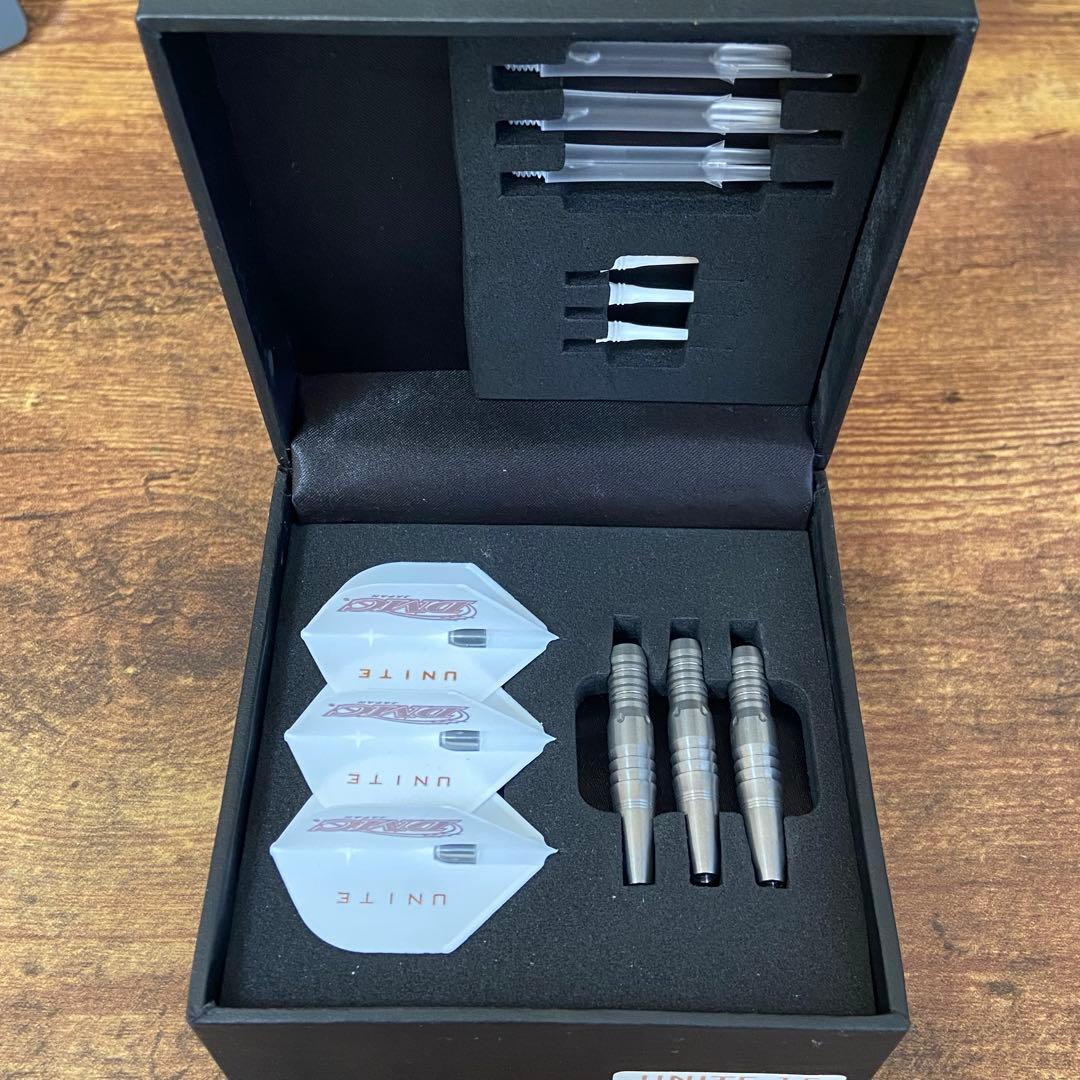 DMC UNITE15 no5 廃盤ダーツ