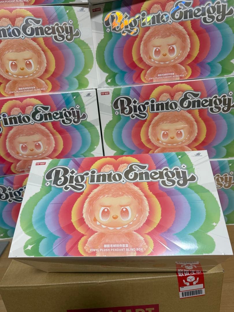 THE MONSTERS Big into Energy ぬいぐるみ 10箱