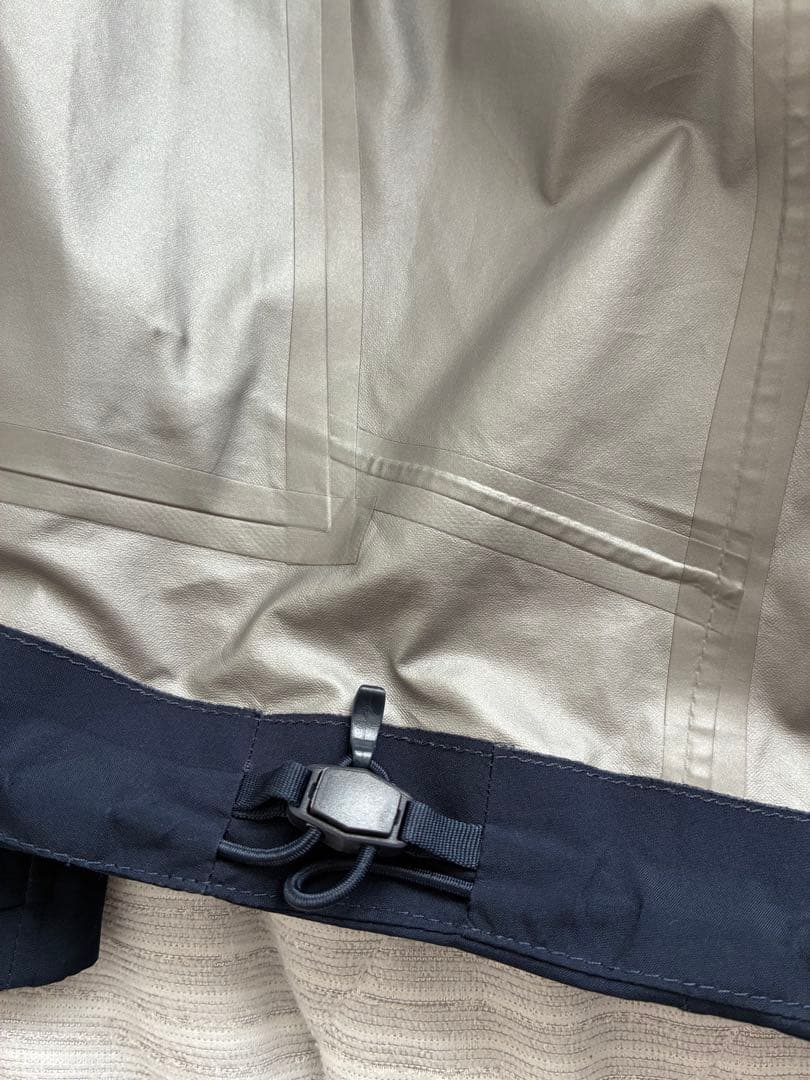 【カズ】MAMMUT(マムート)シェルジャケット ゴアテックス