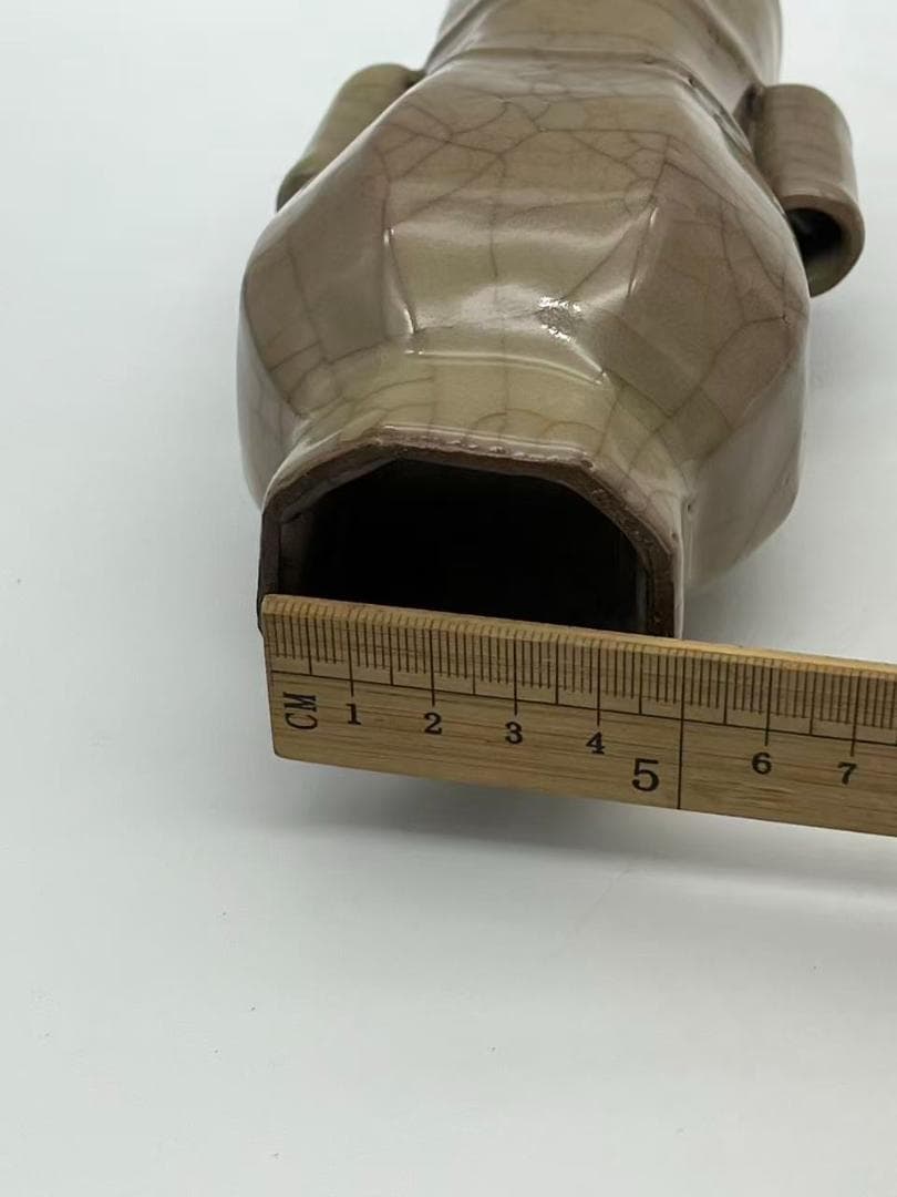 南宋時代 青磁 南宋官窯 米色青磁瓶 貫耳瓶 【旧家蔵出し】希少貴重(