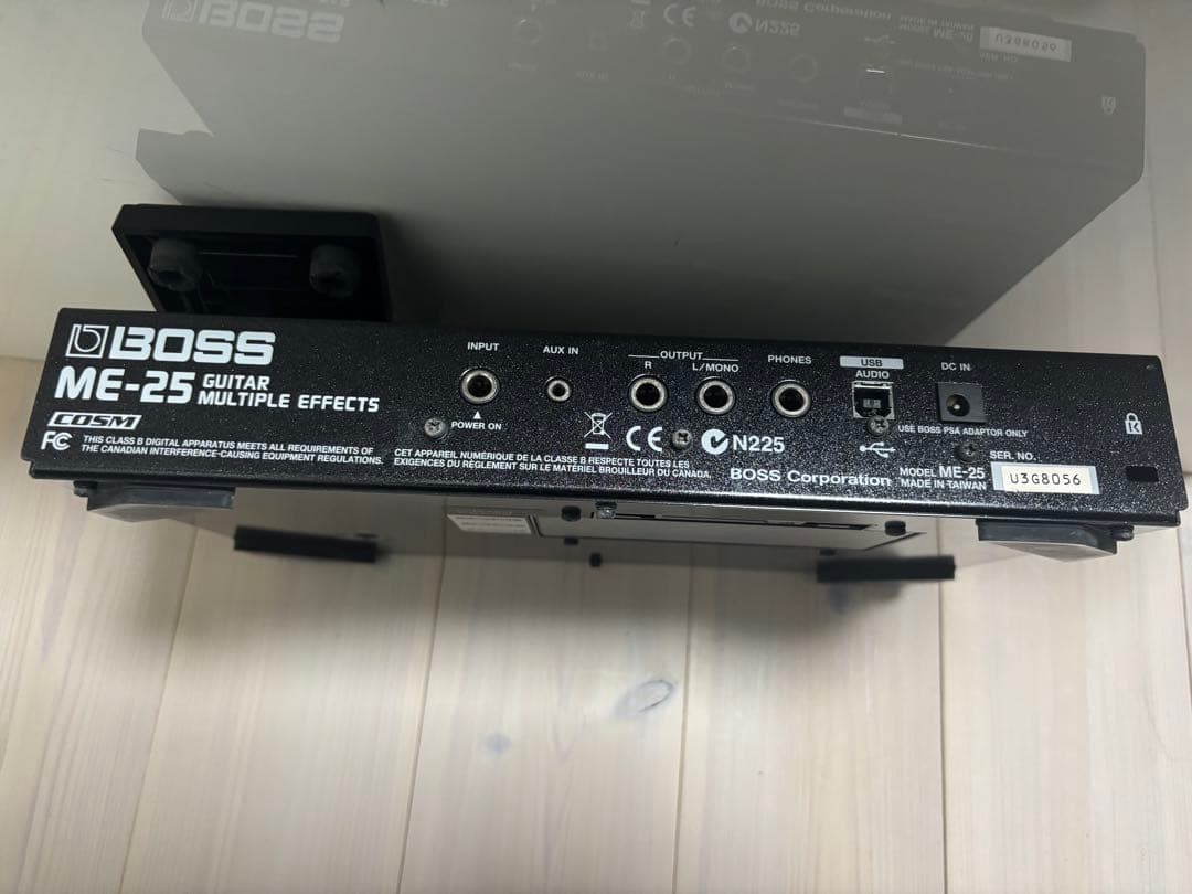 BOSS ME 25　マルチエフェクター　初心者の方やお部屋での練習の方に！