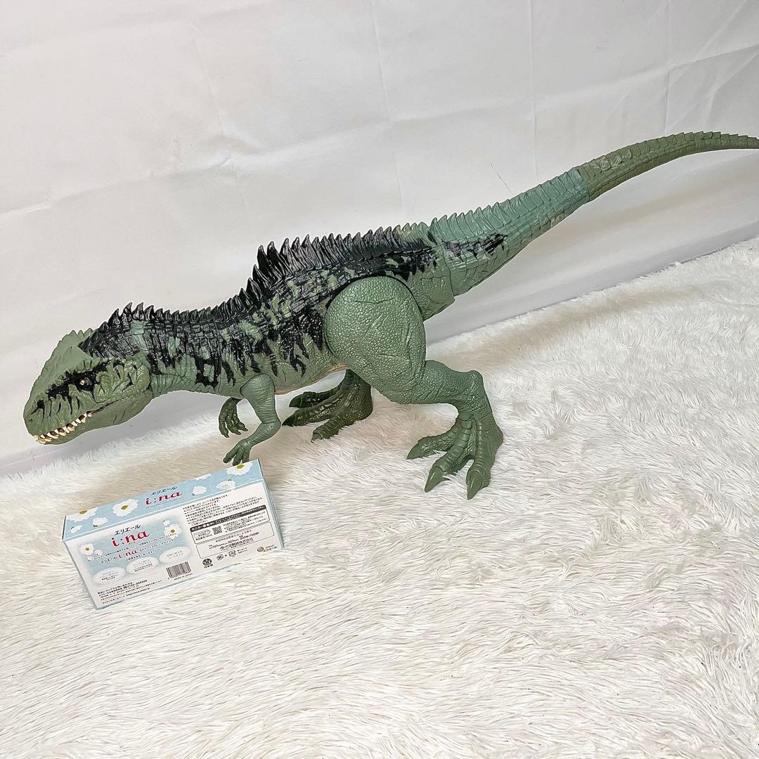 美品】マテル ジュラシックワールド 恐竜フィギュア3体セット - メルカリ