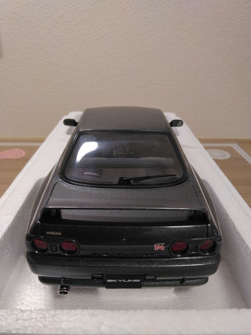 オートアート NISSAN SKYLINE GT-R (R32)