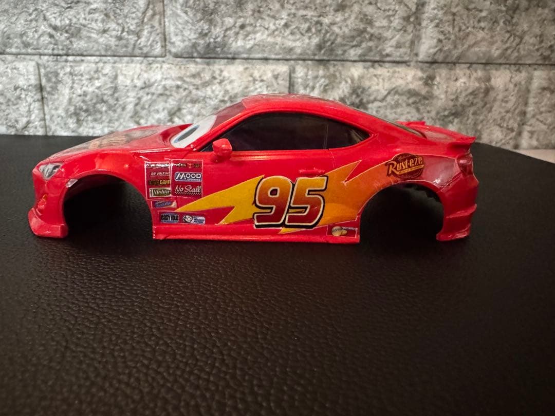 ミニッツ　ライトニング・マックィーン風　ボディ　2台セット　 自作品