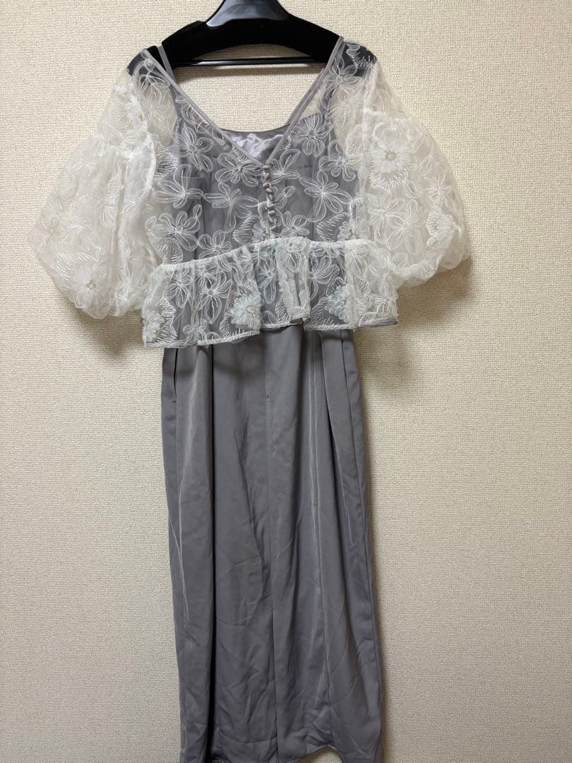 値下げ！新品　今季　ドリードール　フラッフィーフラワーセットドレス　グレー