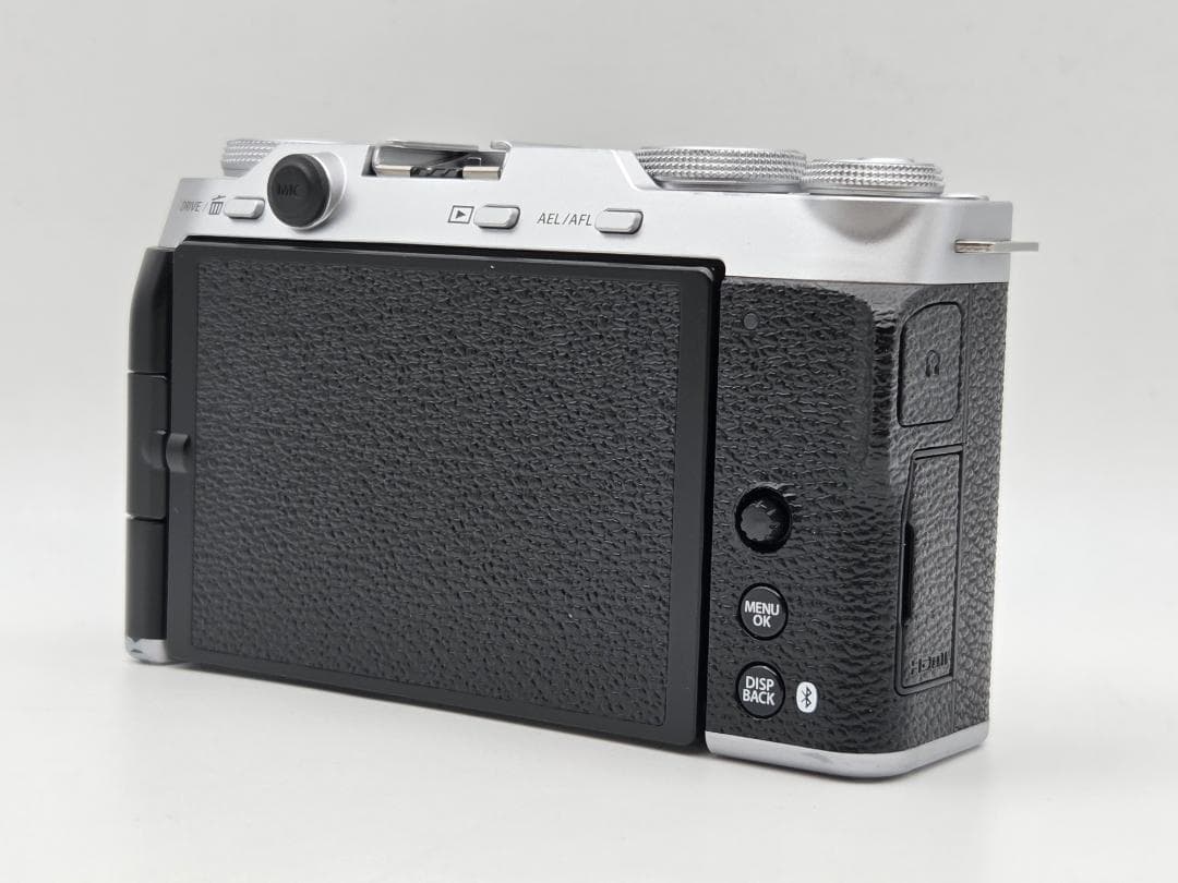 富士フィルム FUJIFILM X-M5 ボディ シルバー 富士フイルム X-M5 xm5