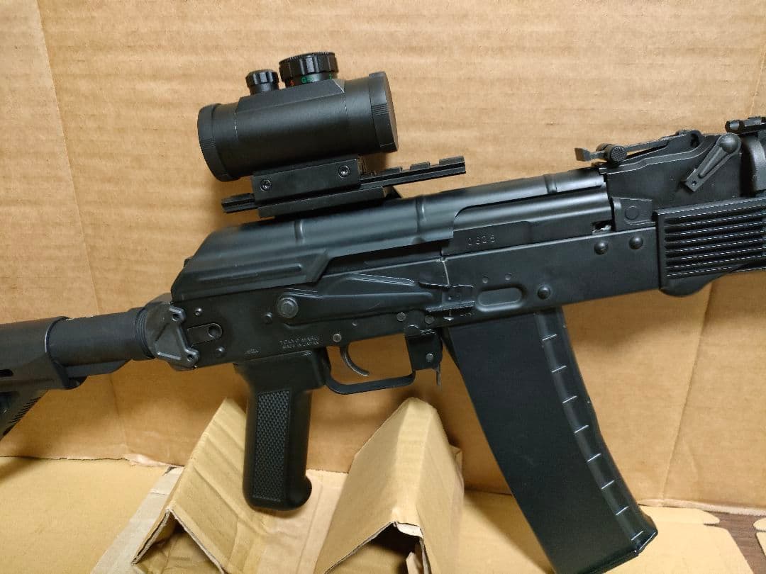 ぱ*こ様 東京マルイ 次世代電動ガン AK74