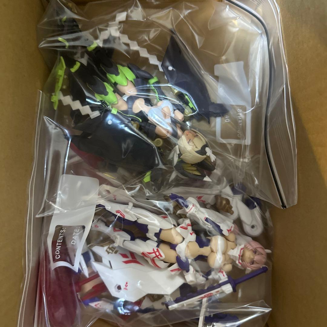 メガミデバイス　4体セット