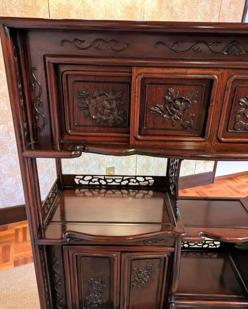 木製彫刻装飾収納棚 茶箪笥 飾り棚