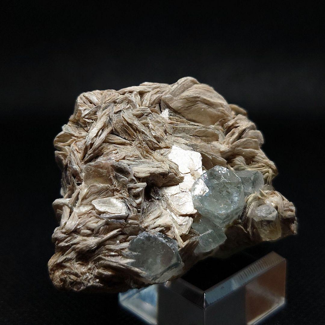 アクアマリン×モスコバイト共生標本-1 パキスタン産 アクアマリン