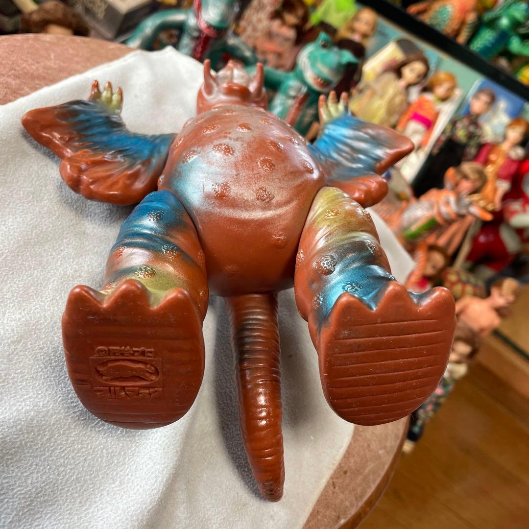 極美品 当時物 ペギラ ブルマーク (海外輸出カラー)