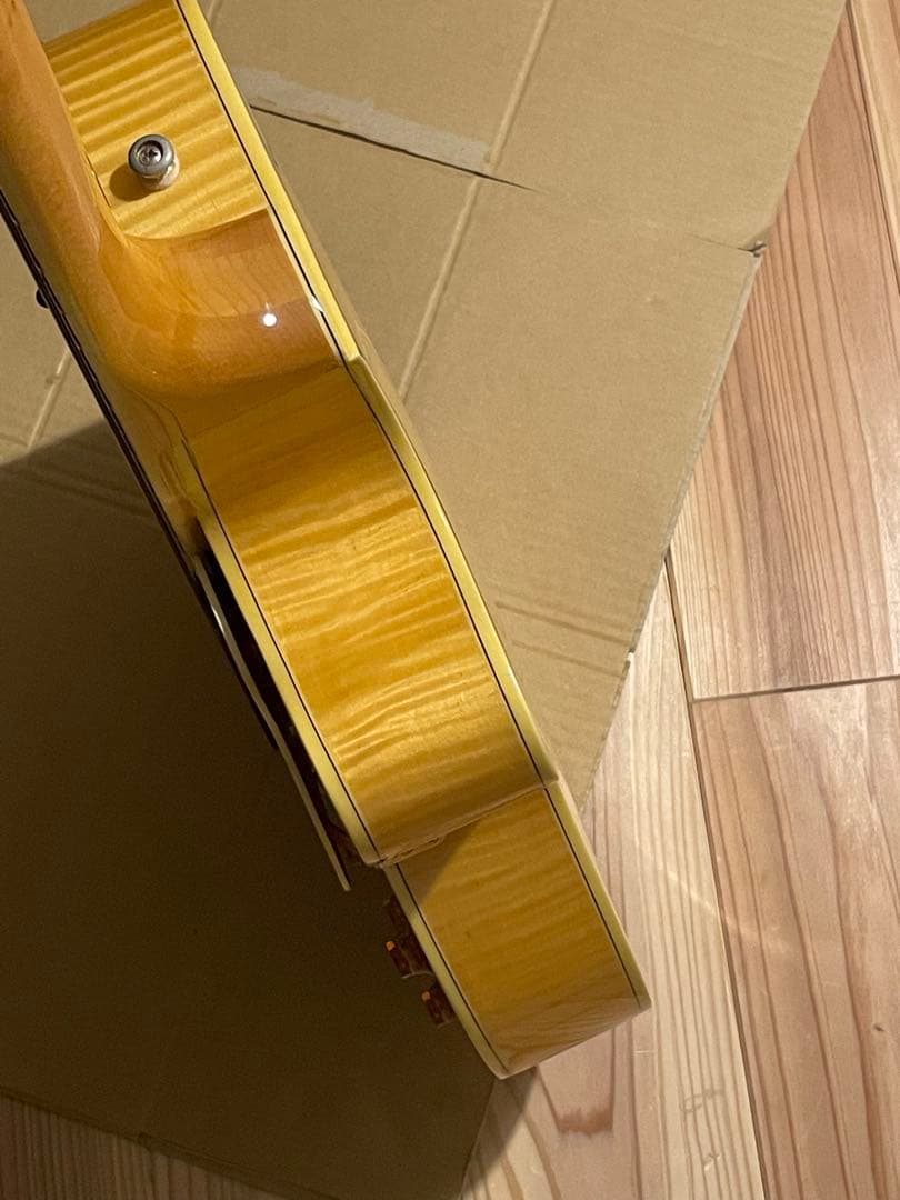 Epiphone フルアコ　EMPERORⅡ NAナチュラル