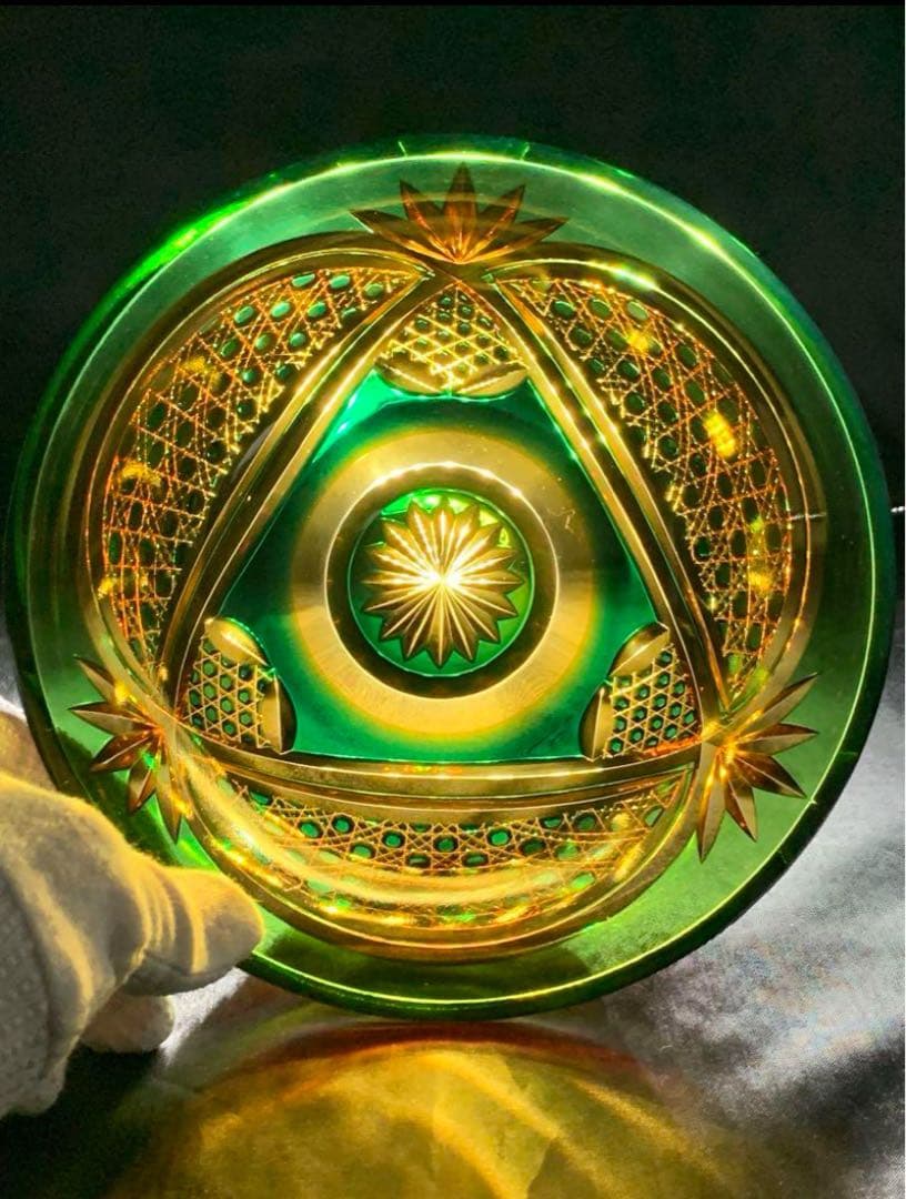 現代の名工 黒木国昭 綾切子 照葉 大鉢 緑 琥珀 アンバー 木箱付 黒木