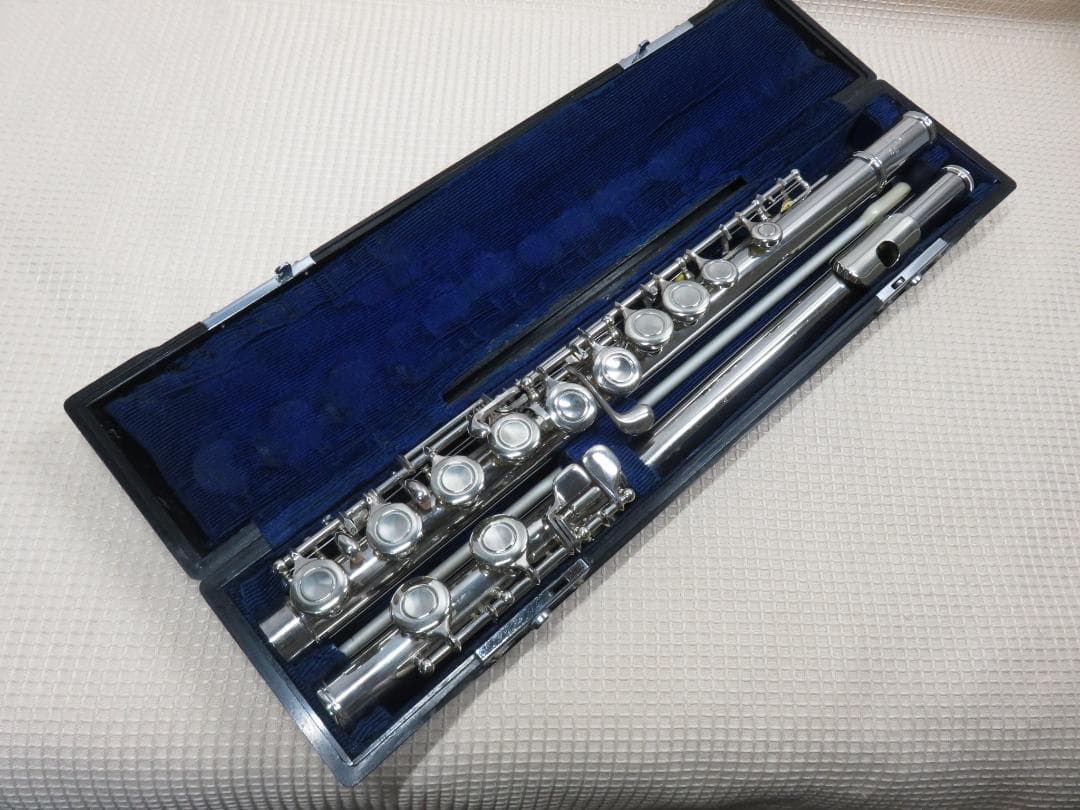 全タンポ＆ヘッド・コルク交換済　フルート　YAMAHA　YFL-23　Eメカ付き