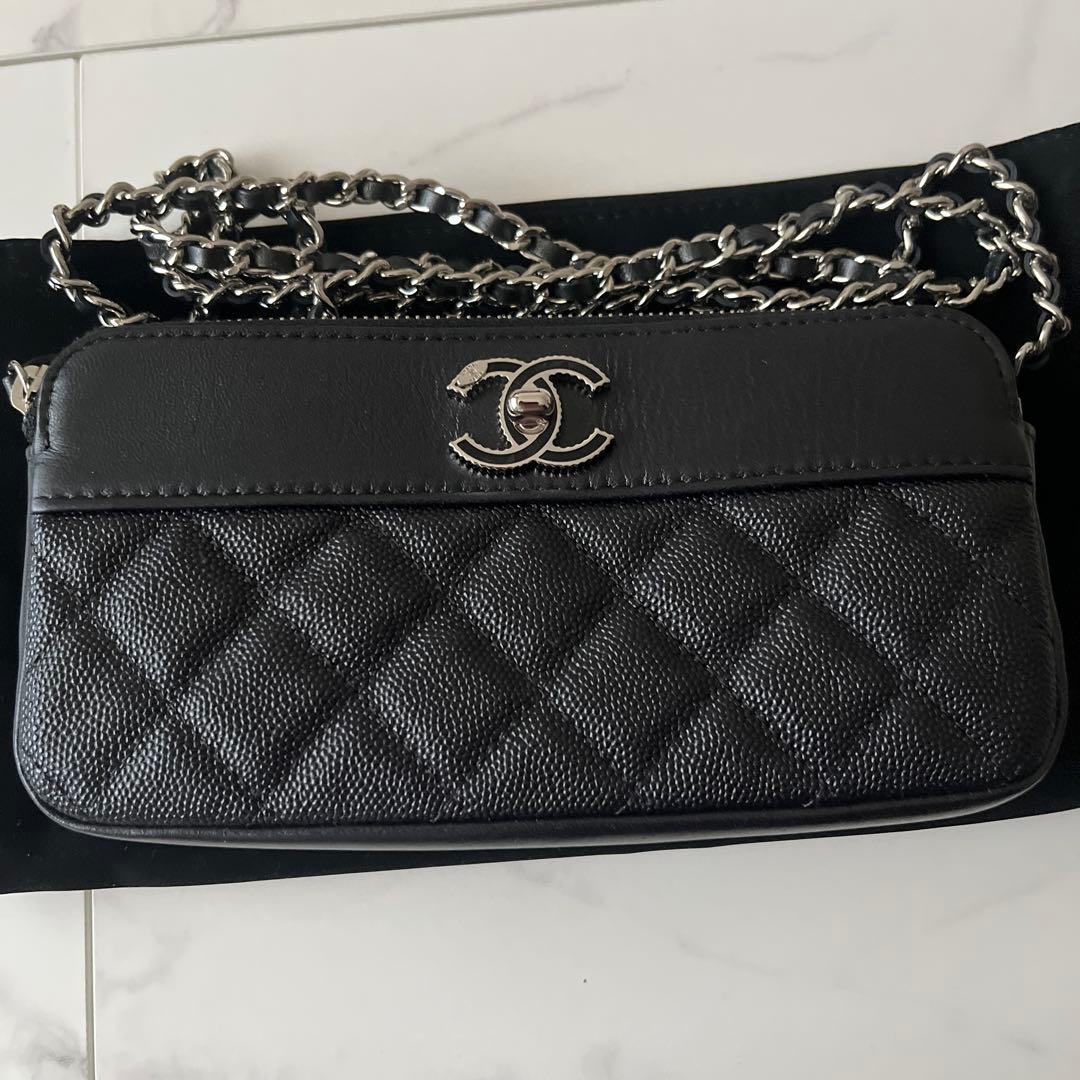 R　CHANEL チェーンウオレットキャビアスキン　ブラック