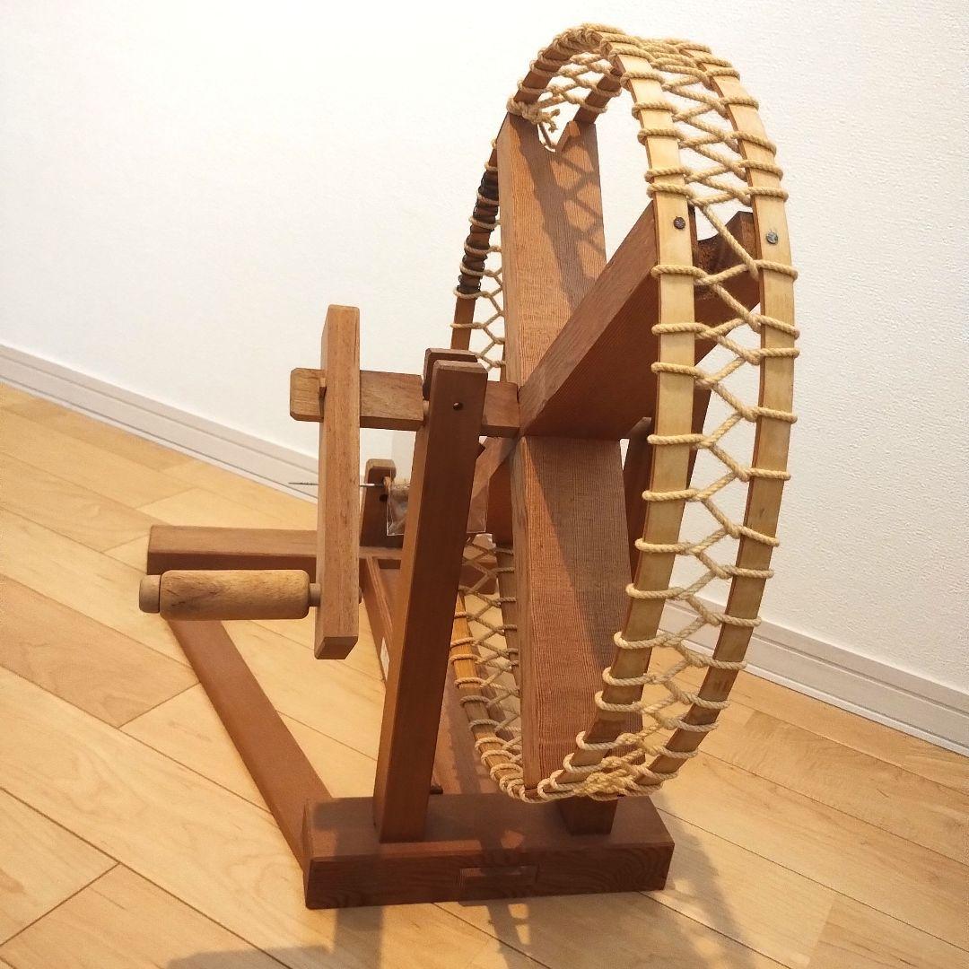 機織り　手織り　糸巻き　糸紡ぎ機　管巻き機　土台 ＆ 回転ハンドル付き