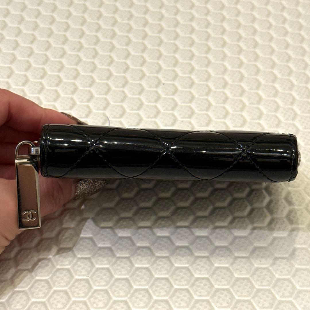 CHANEL パテント ラムスキン ケース　ブラック
