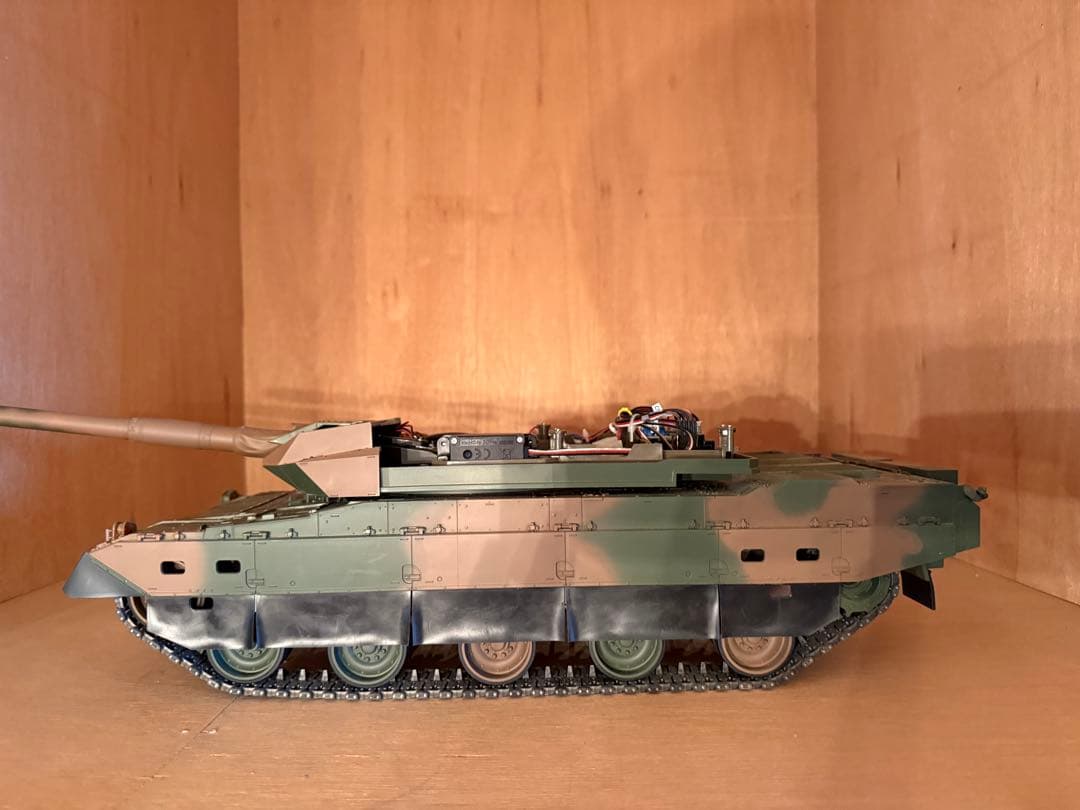 【O-1979】タミヤ 陸上自衛隊 10式戦車 ラジコン ジャンク 1/16