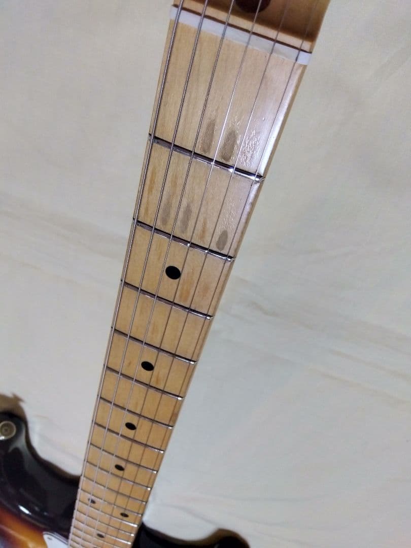 Fender Japan ストラトキャスター サンバースト ギグバッグ付き