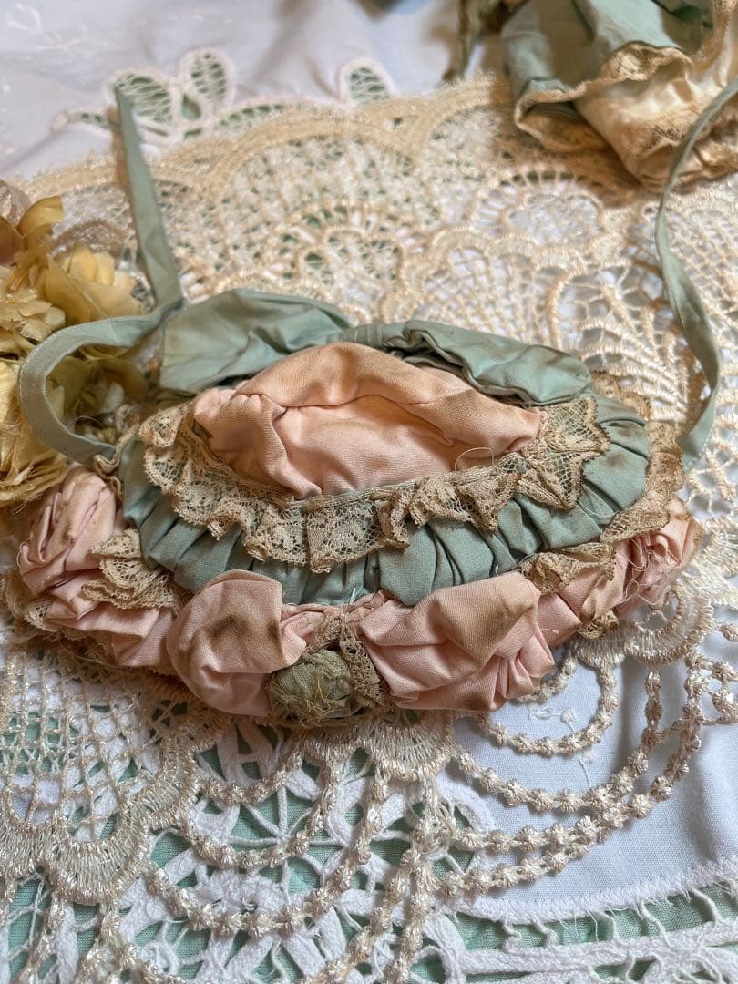 アンティークビスクドール ドレス&ボンネット