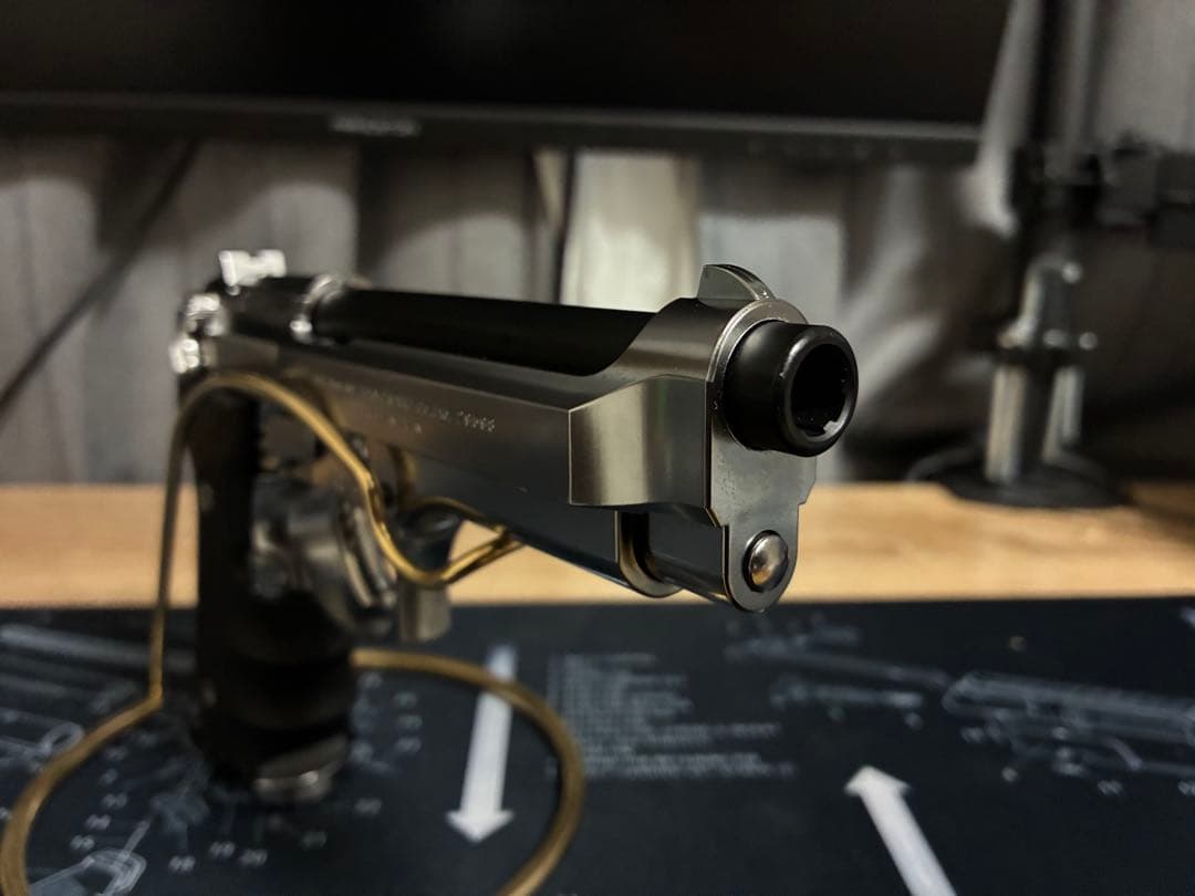 東京マルイ M92Fクロームステンレス 美品