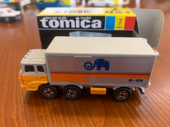 トミカ ふそう パネルバン 第一貨物